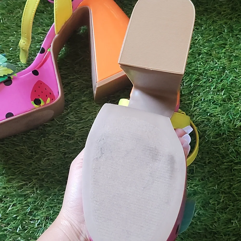 Betsy Johnson FRUIT Heels - Picture 8 of 14